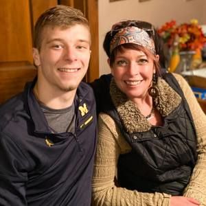 Meet your Posher, Zach